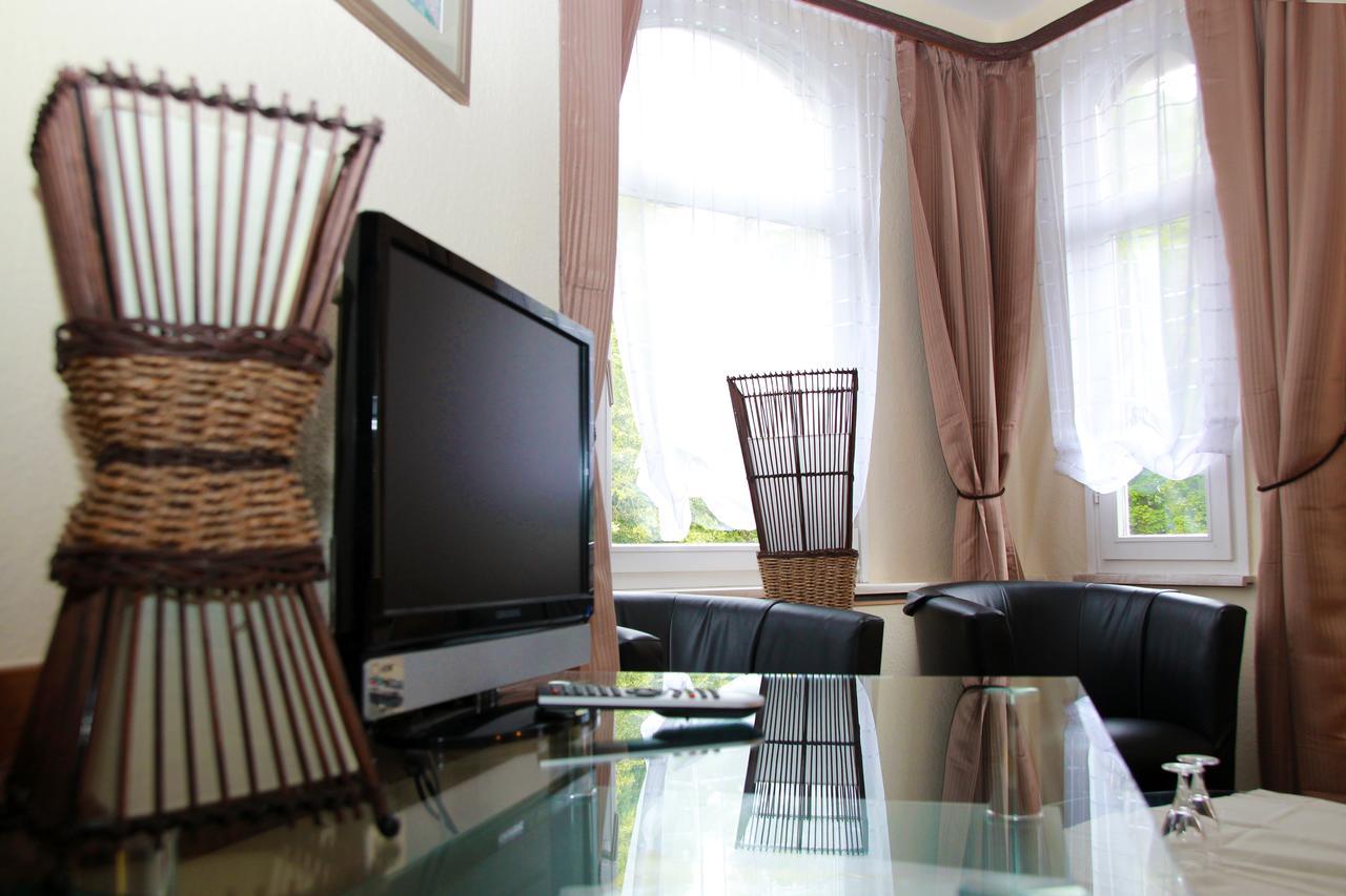 Hotel Schober Am Kurpark Bad Salzschlirf Extérieur photo